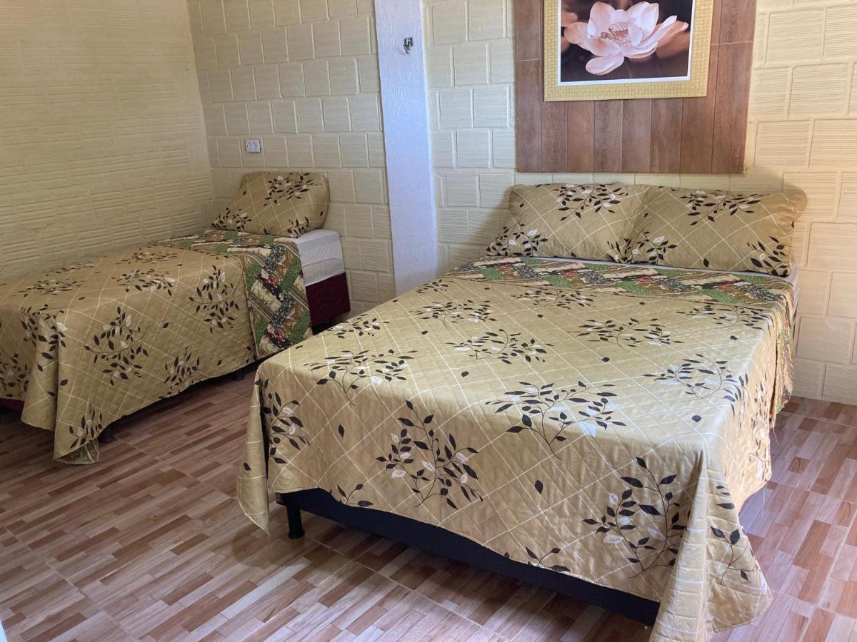 Hotel Pousada Vitoria à Pitimbu  Extérieur photo